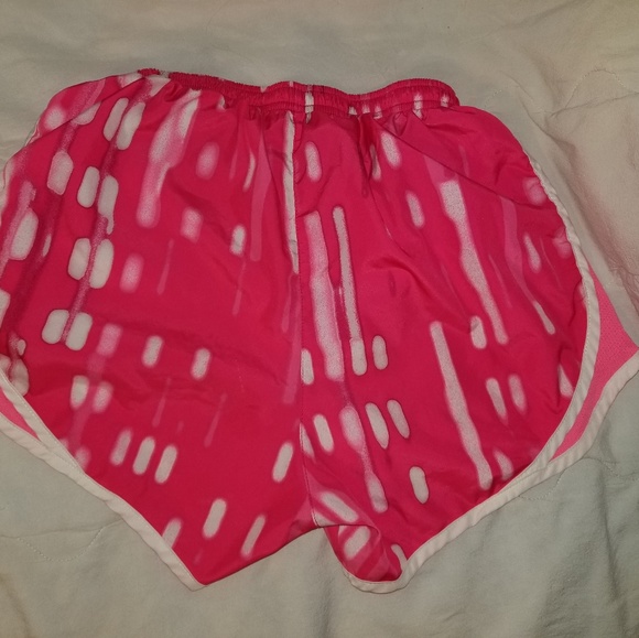 2 pair nike shorts - Picture 8 of 8